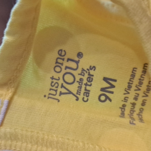 Carter's yellow romper 9 months New - Picture 2 of 5